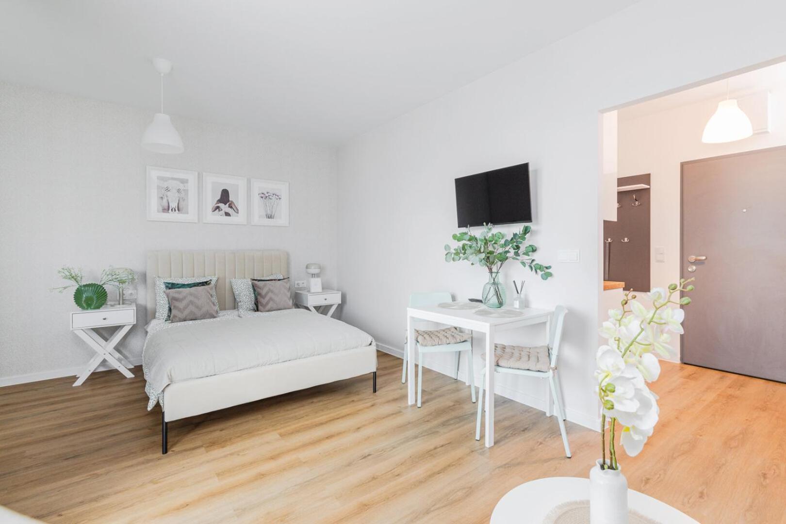 Superapart Wilenska Studio Z Parkingiem Varşova Oda fotoğraf